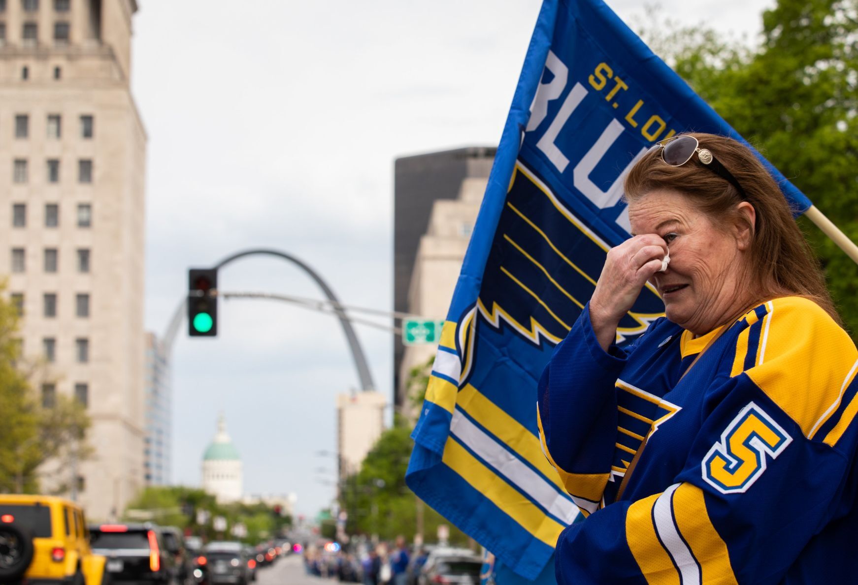 Blues fans line Market Street to pay tribute to Plager 1